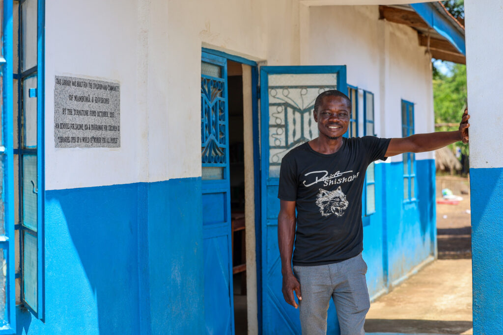 Image: Umaru Kpaka, Librarian, Mamboma Community Library, Bo, Sierra Leone